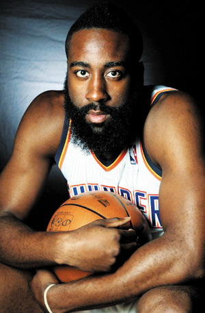 本菲卡客场2-0阿贾克斯，萨穆埃尔-达尔、巴雷罗建功（本菲卡客场2比0击败阿贾克斯，萨穆埃尔-达尔和巴雷罗进球）