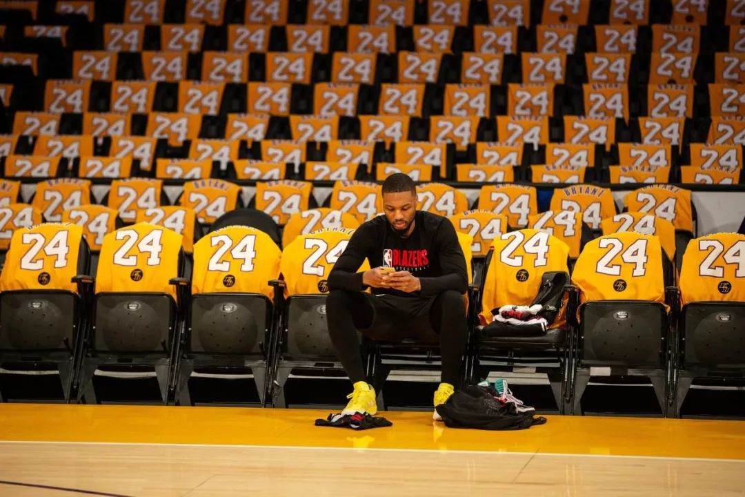 约基奇：右臂肱二头肌上的抓伤是对阵步行者时留下的（约基奇称右臂肱二头肌抓伤源自与步行者之战）