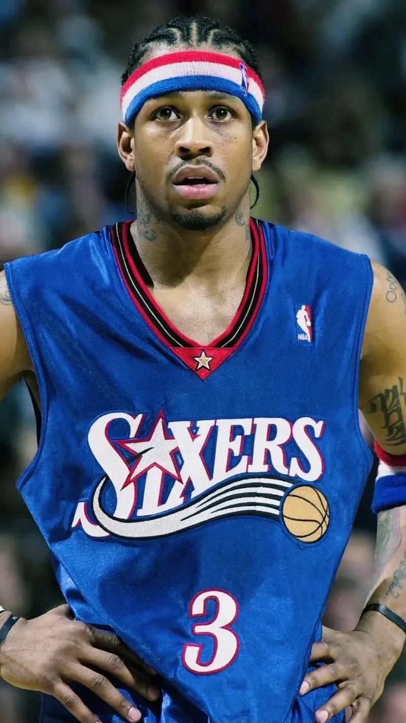 科贝记者：阿隆索在雅典主动和维尼修斯等球员改善关系（COPE记者：阿隆索在雅典主动修复与维尼修斯等球员的关系）