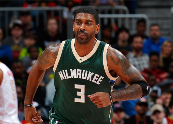 TA：谢什科已退出斯洛文尼亚国家队名单，膝伤还在继续评估（TA：谢什科因膝伤无缘本期斯洛文尼亚国家队，伤情仍在评估）