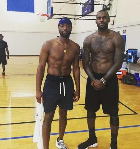 CBA俱乐部杯-广厦擒山东获三连胜 广东26分轻取江苏（CBA俱乐部杯：广厦力克山东豪取三连胜，广东26分大胜江苏）