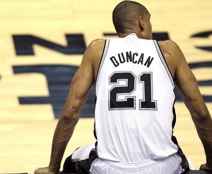 剑南春｜多特2-1客胜勒沃库森，安塞尔米诺、阿德耶米建功（剑南春｜多特客场2-1击败勒沃库森，安塞尔米诺与阿德耶米进球）