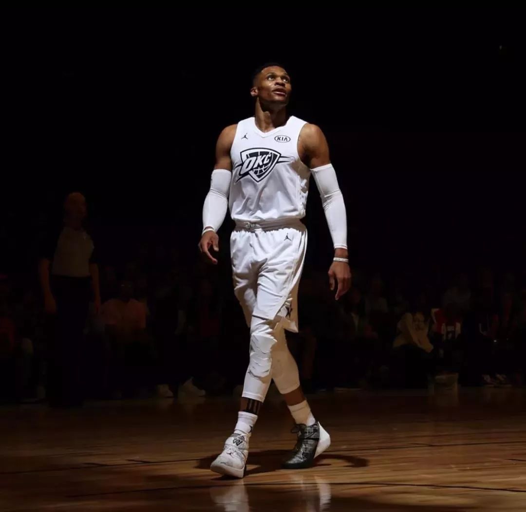 连续5个英超客场送助攻，B费成历史第五人（B费英超客场连续五场送助攻，成史上第5人）